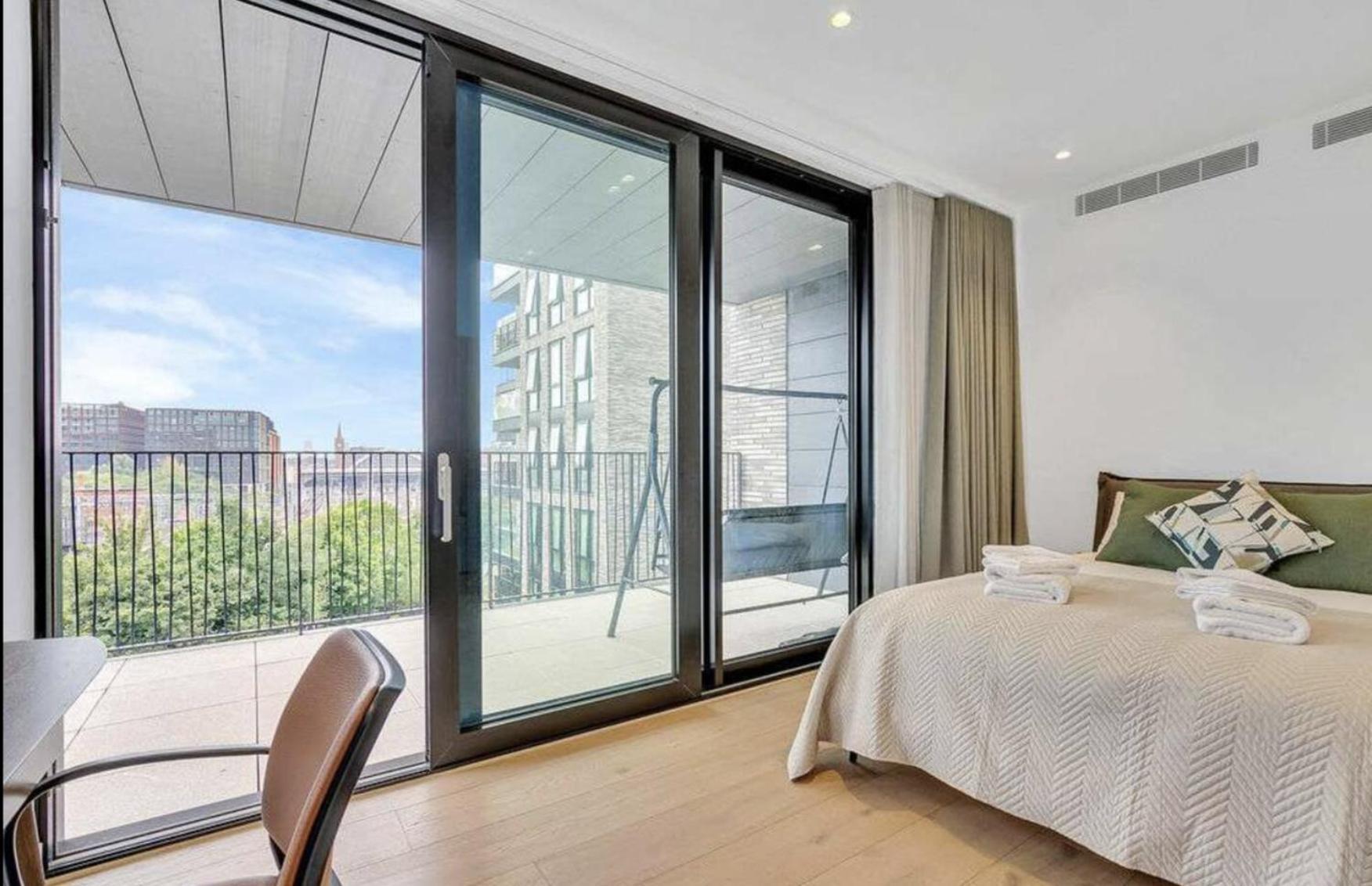 Modern King'S Cross Apartments London Room photo